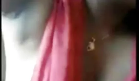 सुंदर मालिश फिल्म सेक्सी वीडियो में
