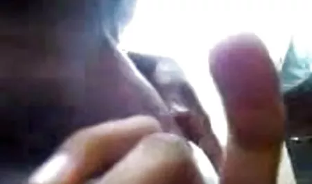 20 बीएफ सेक्सी फिल्म हिंदी में वर्षीय निक्का एक मुखर blowjob देता है