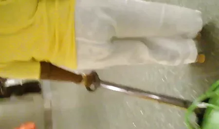 बाल्ड nigga एक कामुक सेक्सी फिल्म वीडियो हिंदी कुतिया के साथ आता है बकवास करने के लिए