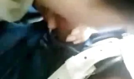 संचिका माँ ने सोते हुए सौतेले हिंदी मूवी फुल सेक्स बेटे से कंबल उतार लिया और एक विशाल डिक देखा