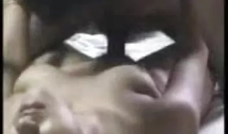 पीठ मद्रासी में सेक्सी पिक्चर में एक फूहड़ गड़बड़