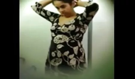 बार्टर ने एक जवान आदमी को पूरी तरह से हिंदी मूवी सेक्सी हिंदी मूवी सेक्सी व्यवस्थित किया