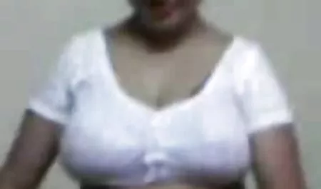 सॉना सेक्स फिल्म देखने के लिए में पोर्न पार्टी
