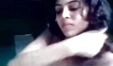बेटे ने अपनी सेक्सी ब्लू भेजिए माँ को दौड़ाया