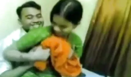 कार्यालय में एक हिंदी मूवी वीडियो सेक्सी कुतिया कमबख्त