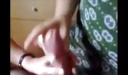 फटे सेक्सी मूवी हिंदी माई चड्डी में लड़की