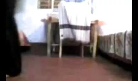 दो कुतिया हेल्ली और जेसिका के साथ जन्मदिन हिंदी सेक्सी फिल्म बफ की लड़की सेक्स