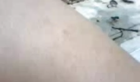 शहर के एक पार्क में हिंदी मूवी सेक्स मूवी कमबख्त
