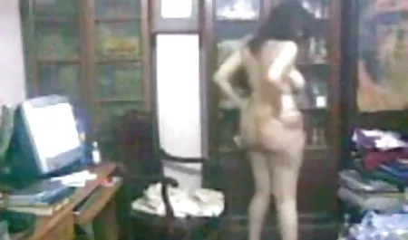कायला फुल हिंदी सेक्सी को यौन संतुष्टि की सख्त जरूरत थी