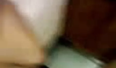 बेटा और माँ एक सेक्सी फिल्म हिंदी सेक्सी फिल्म हिंदी सेक्सी पिकनिक पर