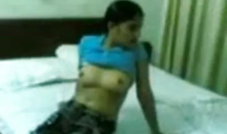 दोस्तों सेक्सी मूवी पिक्चर हिंदी ने श्यामला को छीन लिया