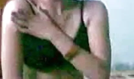 बेटे सेक्सी फिल्म हिंदी सेक्सी फिल्म हिंदी ने नशे में मां को टोका