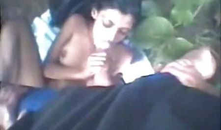 कैलाणी घूमने आए, जहां उन्होंने हिंदी मूवी फिल्म सेक्सी रेयान के साथ सेक्स किया