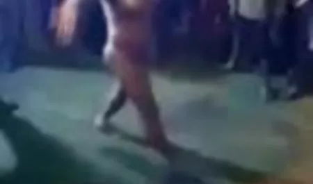विलेज फ्रीक पोर्न सेक्सी फिल्म वीडियो दे दो