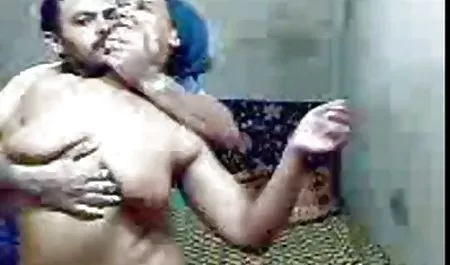 बॉडी बिल्डर समलैंगिक हिंदी मूवी वीडियो सेक्सी फिल्माने अश्लील वीडियो