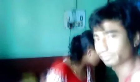 घर का बना अश्लील हिंदी फिल्म सेक्सी बफ
