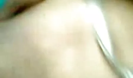 एक जवान आदमी को बहकाने के लिए एक मुश्किल तरीका हिंदी वीडियो फिल्म सेक्सी वीडियो सोचा