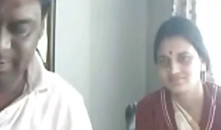 रात की नर्स सेक्सी नंगी फिल्म का वीडियो