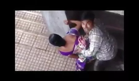 गांड मद्रासी बीएफ सेक्सी मूवी में चोदने के लिए मजबूर किया