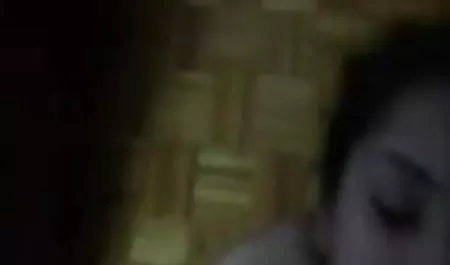 बहुत जल्दी अपने डिक झटका और मेज ब्लू पिक्चर सेक्सी न्यू पर समाप्त हो गया