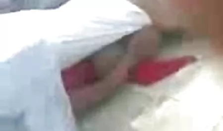 छात्रों को सेक्स फिल्म देखने के लिए पकड़ा