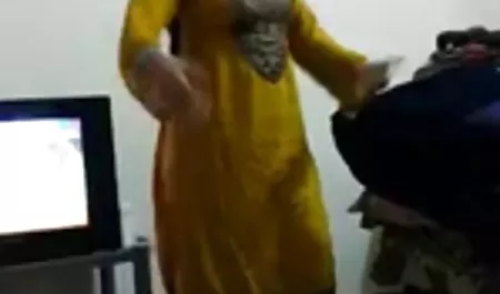 बड़े बूब्स हिंदी फिल्म सेक्सी फिल्म से लंड