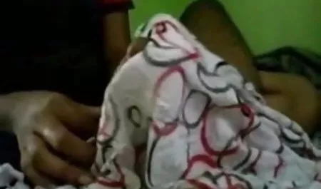 बीडीएसएम सेक्सी फिल्म देखने वाला की परंपरा में पिटाई
