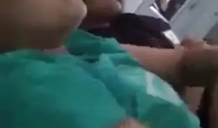 पेल्वो लड़के का इंतजार कर रहे थे सेक्सी ब्लू फिल्म नई