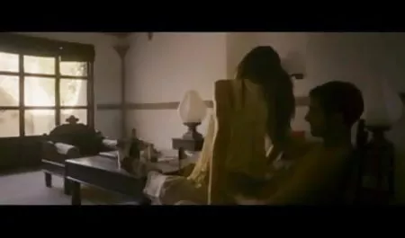 सेक्स करने का एक दयनीय प्रयास सेक्सी इंग्लिश फिल्म बीएफ