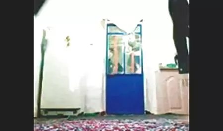 खूबसूरत सेक्सी श्यामला एक पड़ोसी के सेक्सी सेक्सी फिल्म साथ गुदा सेक्स के लिए कहा